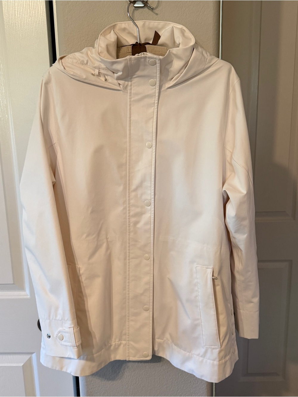 Athleta Women's RainOut Sutro Trench Ivory Size Large - Picture 2 of 9